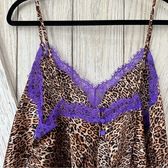 Victoria’s Secret Leopard Print Lace Trim Camisole - Picture 10 of 14